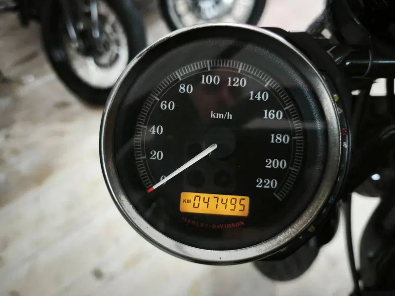 Harley-Davidson XL 1200N Nightster (2008 - 12) (5)