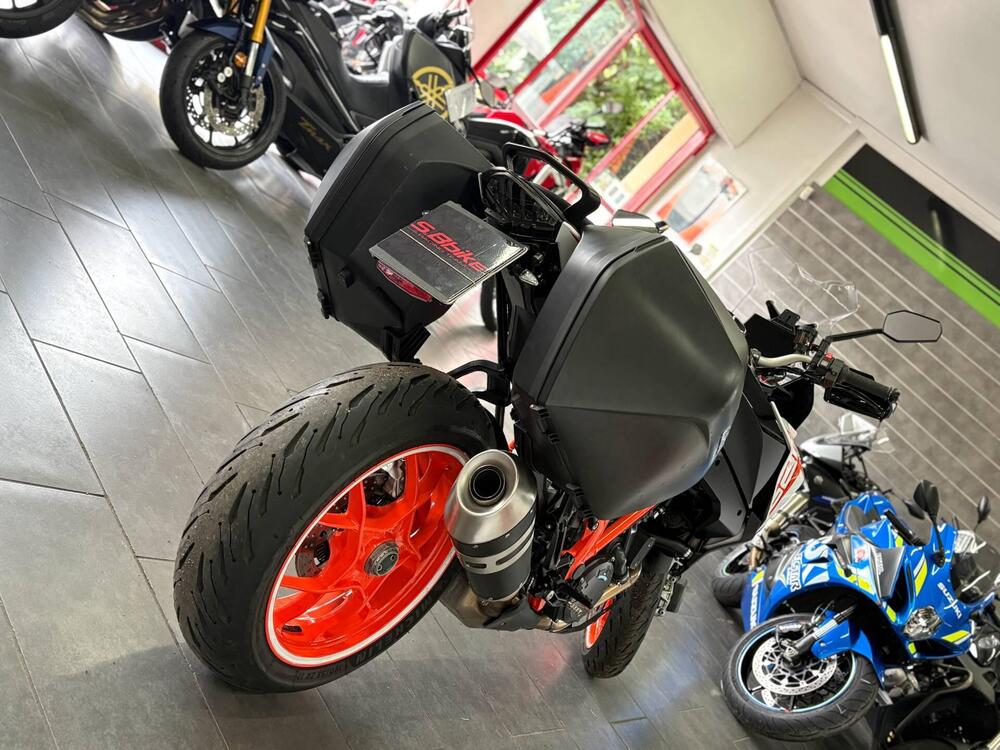 KTM 1290 Super Duke GT (2019 - 20) (5)