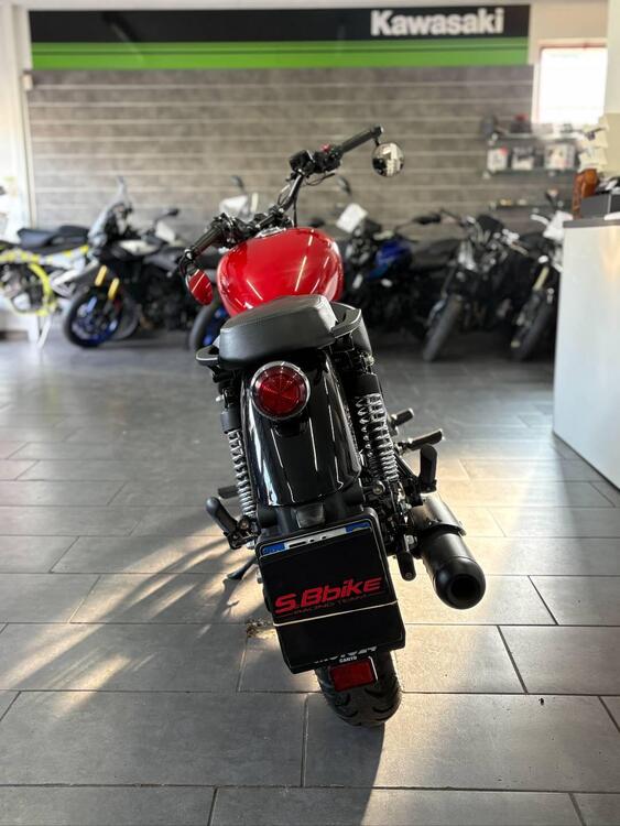 Royal Enfield Meteor 350 Fireball (2021 - 25) (4)