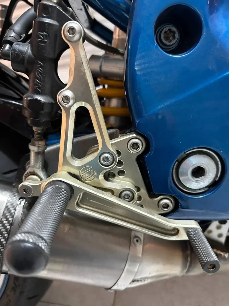 Triumph Speed Triple 1050 (2005 - 11) (5)