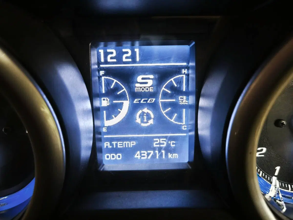 Yamaha T-Max 530 (2017 - 19) (5)