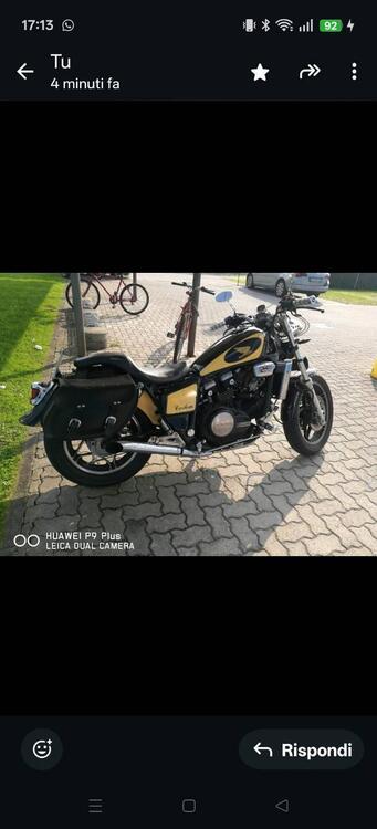 Honda VF 750 C (1985 - 01) (2)