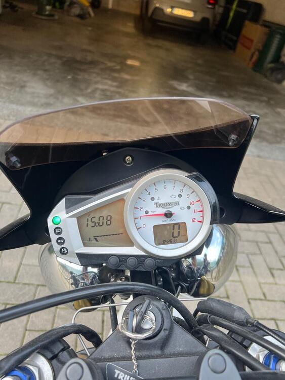 Triumph Speed Triple 1050 (2005 - 11) (4)