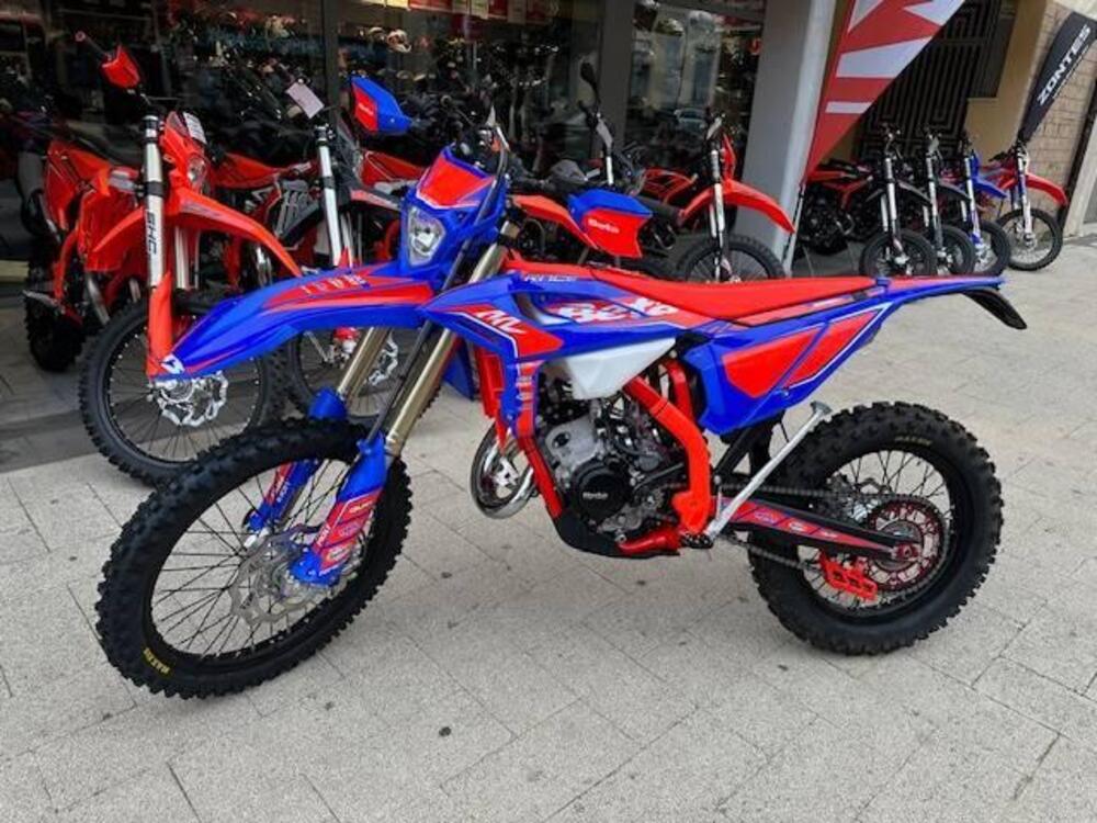 Betamotor RR 125 2T Enduro Race (2026) (4)