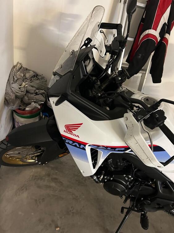 Honda Transalp XL750 (2023 - 24) (4)