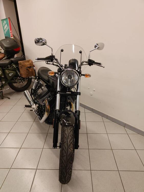 Moto Guzzi V9 Roamer (2018 - 20) (5)