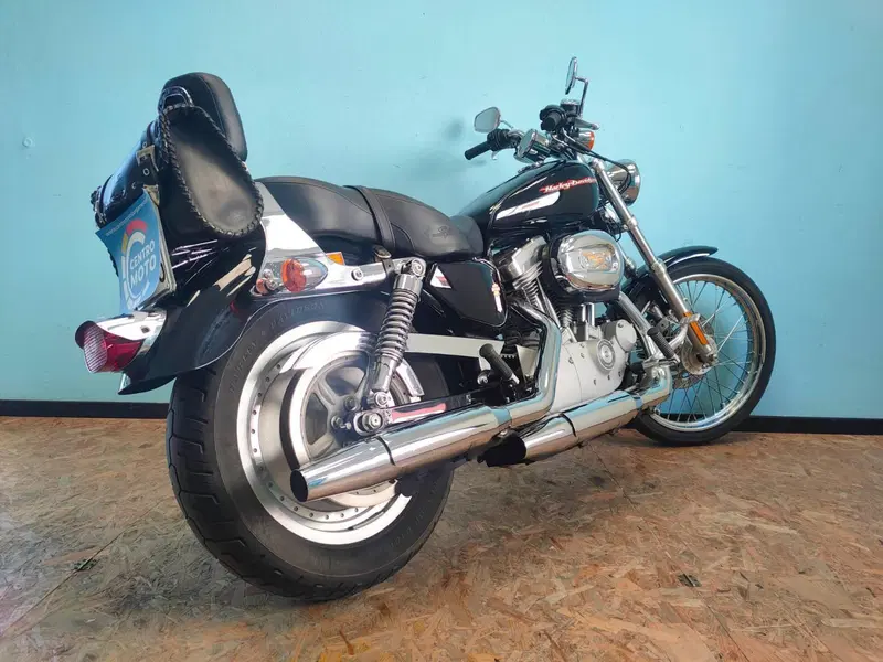 Harley-Davidson 883 Custom (2006 - 07) - XL 883C (6)