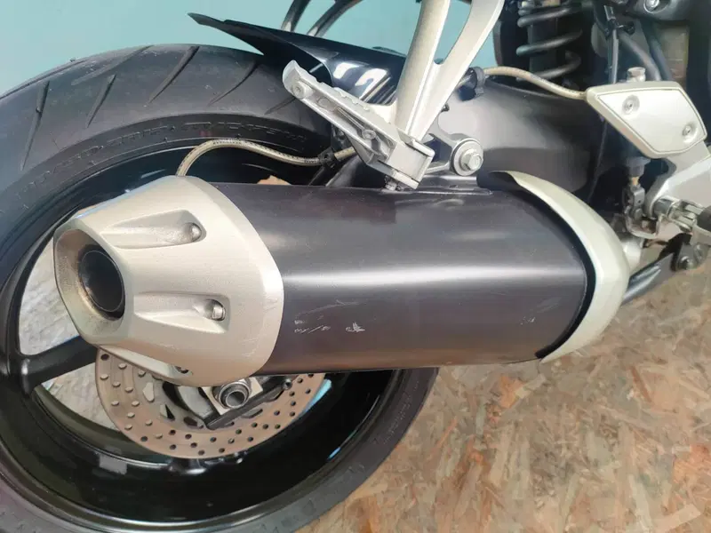 Yamaha FZ1 Fazer (2006 - 16) (8)