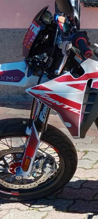 Fantic Motor XMF 125 Motard Performance 4T (2023 - 24) (2)