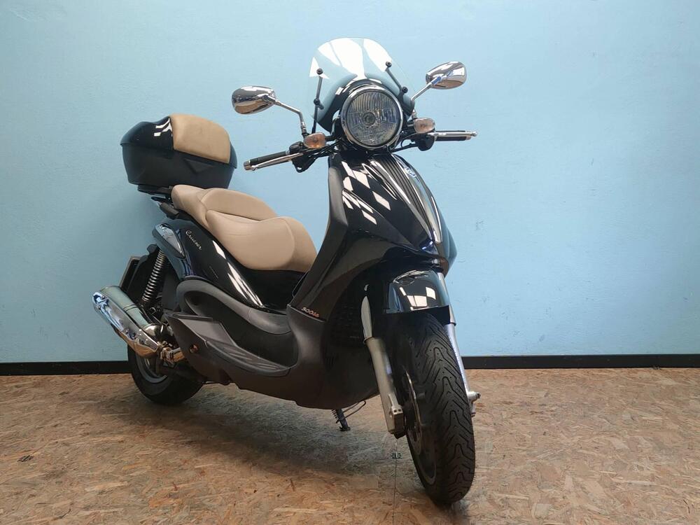 Piaggio Beverly Cruiser 500 (2)