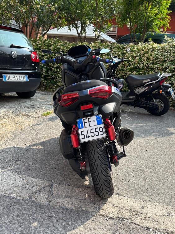Yamaha X-Max 300 Tech Max (2021 - 24) (4)