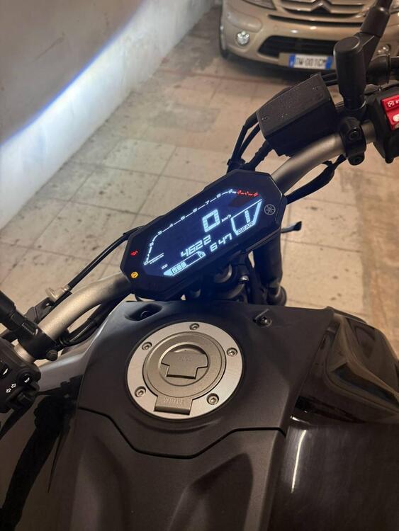 Yamaha MT-07 Pure (2023 - 25) (4)