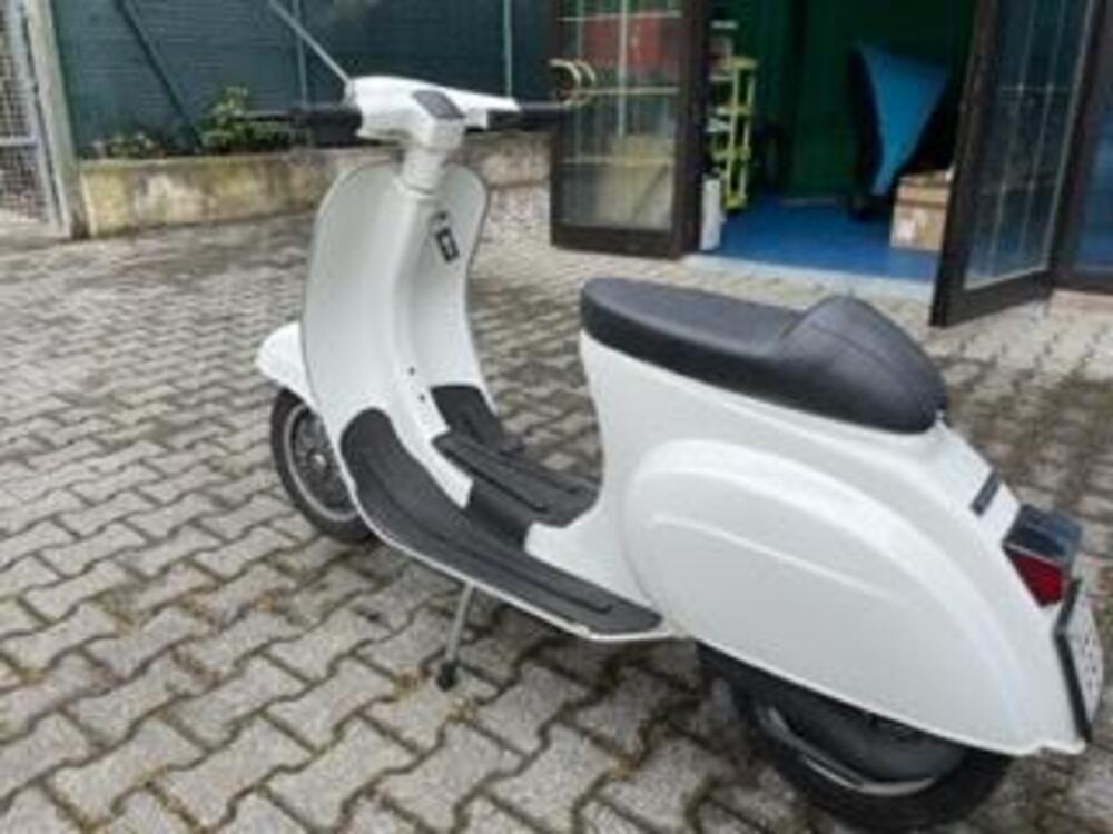 Piaggio Vespa 50 S (3)
