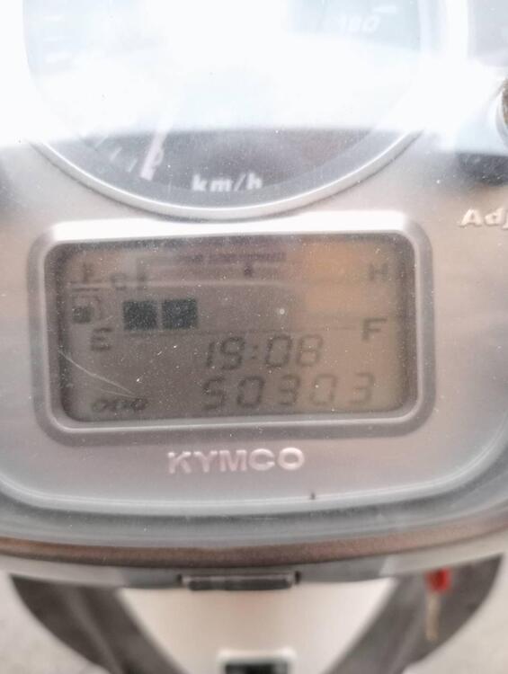 Kymco People 300i GT (2010 - 17) (5)