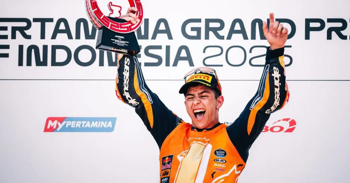 MotoGP 2025. GP dell'Indonesia. Moto3: Jos&eacute; Antonio Rueda vince ed &egrave; campione del mondo! Sul podio Luca Lunetta e Guido Pini