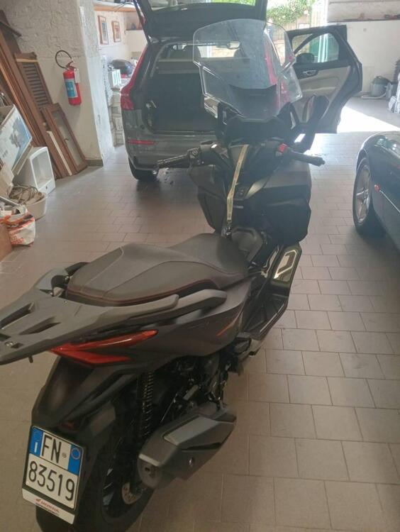 Honda Forza 350 Deluxe (2025) (4)