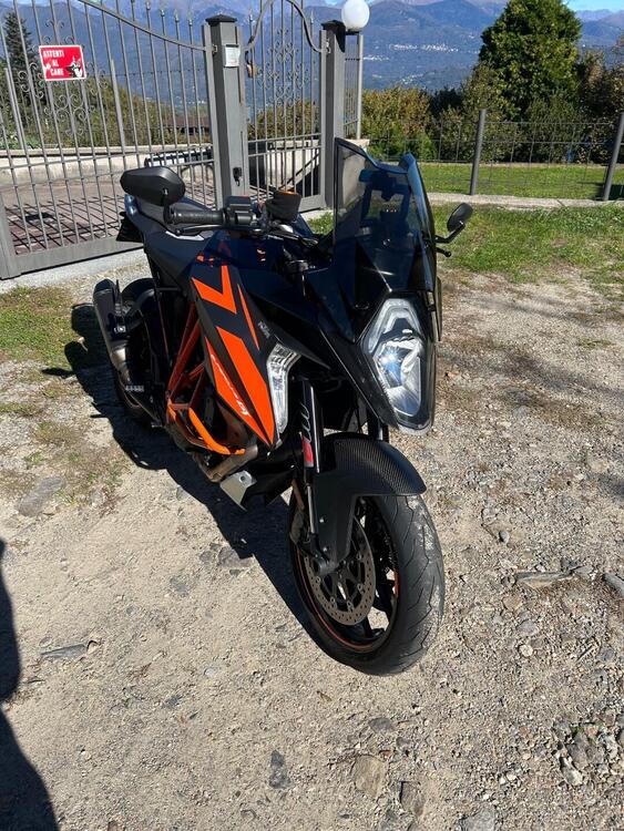 KTM 1290 Super Duke GT ABS (2016 - 18) (2)
