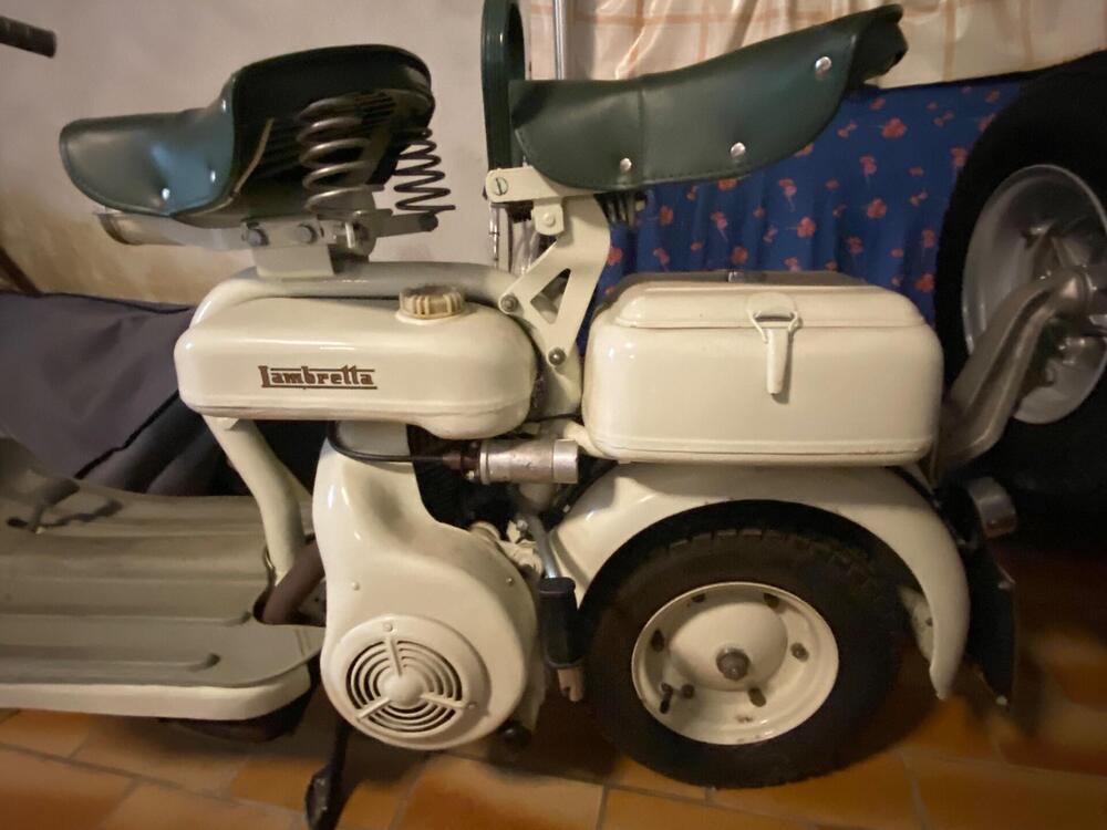 Lambretta 150d