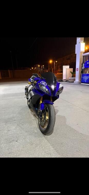 Yamaha YZF R6 (2008 - 09) (4)