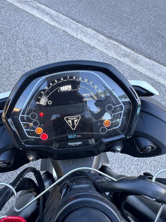 Triumph Street Triple 765 R (2023 - 25) (5)