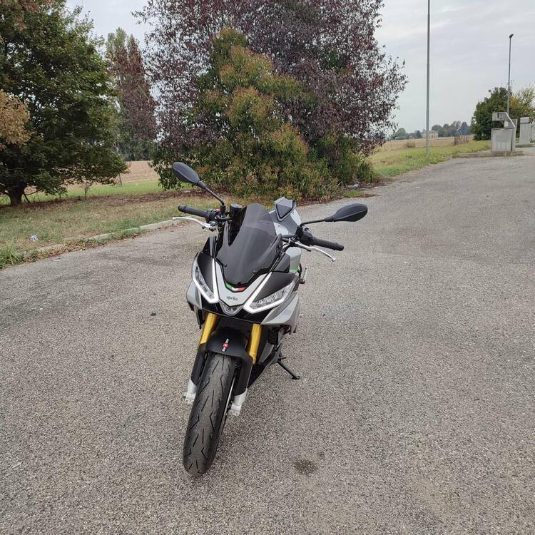 Aprilia Tuono V4 (2021 - 24) (3)