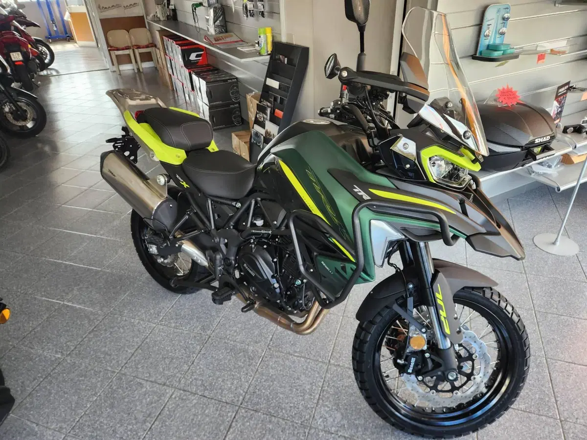 Benelli TRK 702X (2023 - 25)