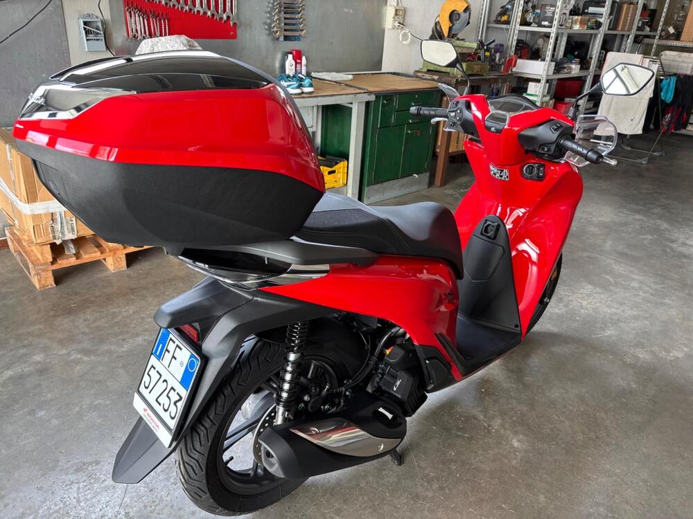 Honda SH 150i (2020 - 23) (2)