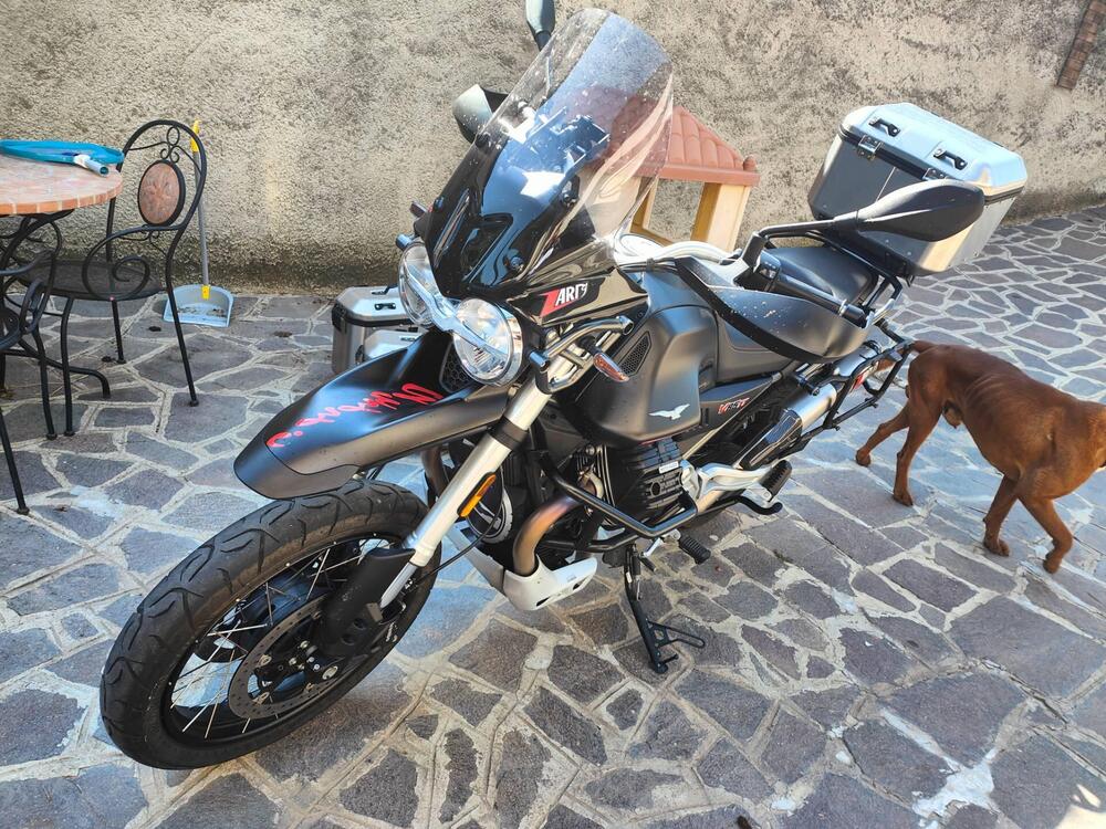 Moto Guzzi V85 TT (2021 - 23)