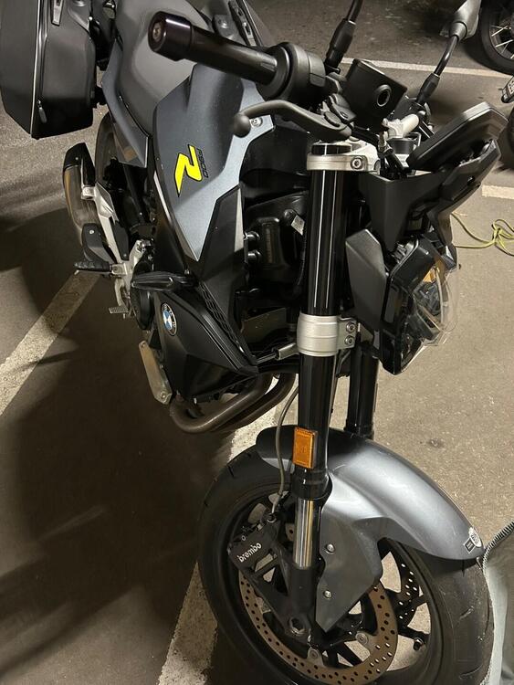 Bmw F 900 R (2021 - 24) (4)