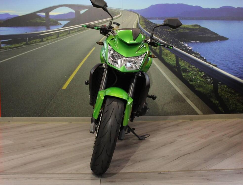 Kawasaki Z 750 (2007 - 14) (4)