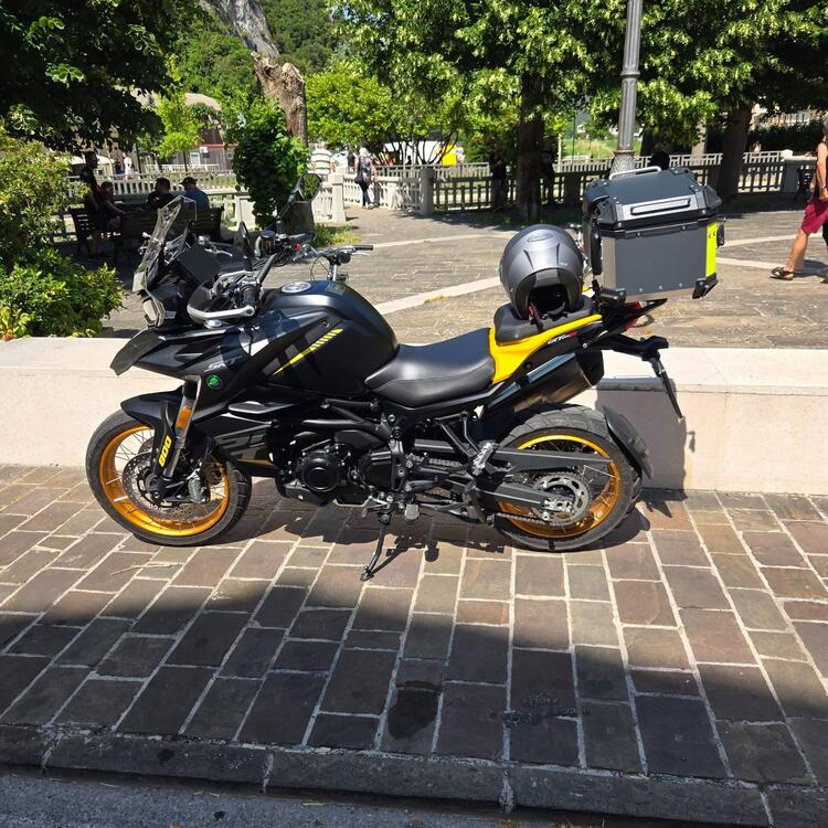 QJ Motor SRT 800 SX (2024 - 25) (4)