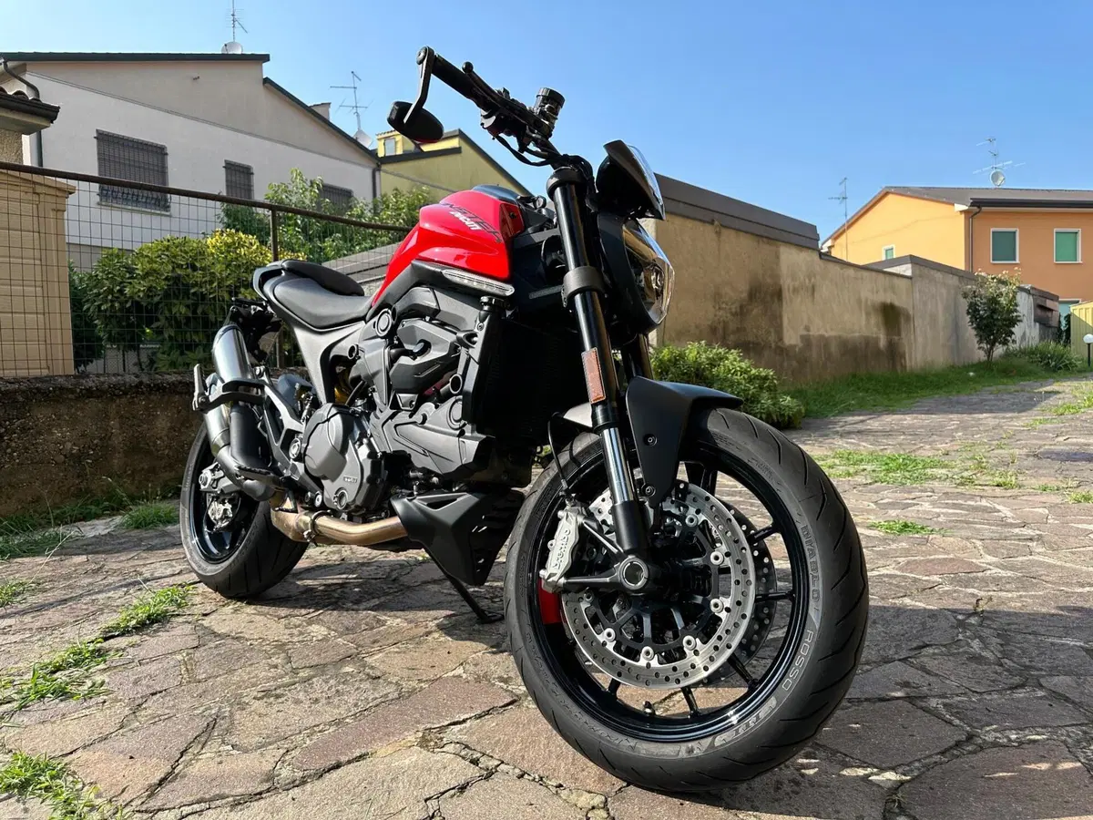 Ducati Monster 937 (2021 - 25) (13)