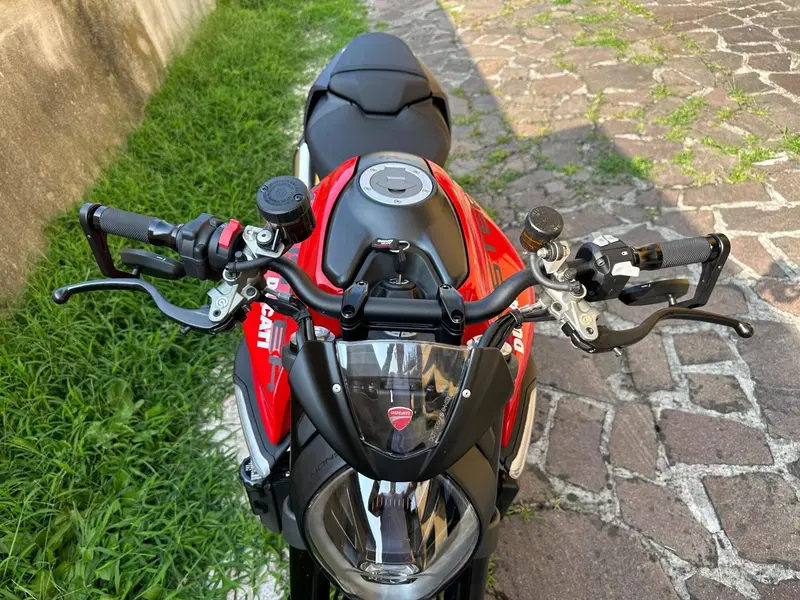Ducati Monster 937 (2021 - 25) (7)