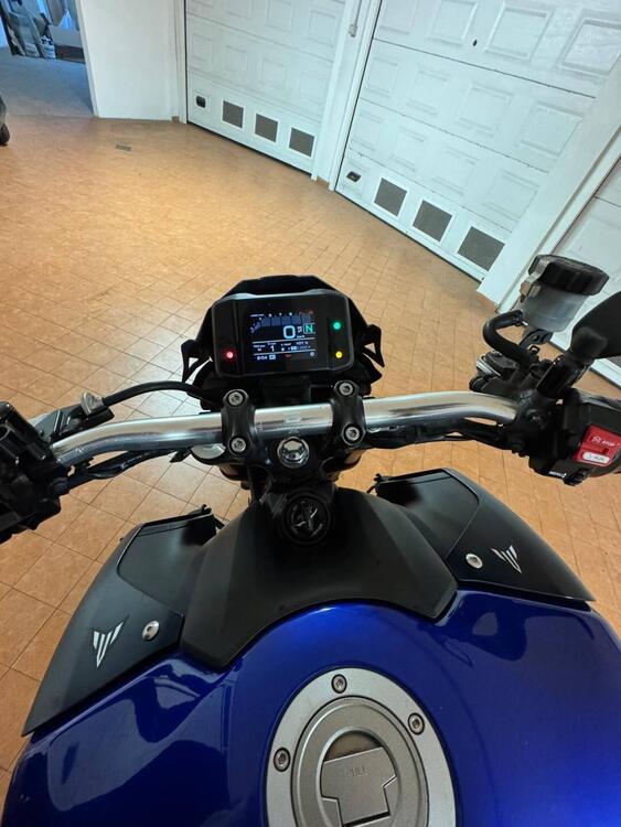 Yamaha MT-09 (2021 - 23) (5)