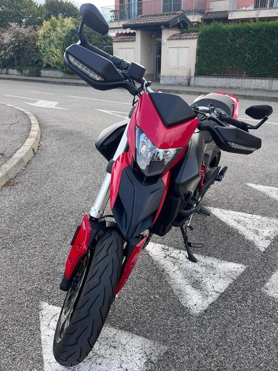 Ducati Hypermotard 939 (2016 - 18) (3)