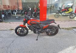 Ducati Scrambler 800 Full Throttle (2023 - 24) usata