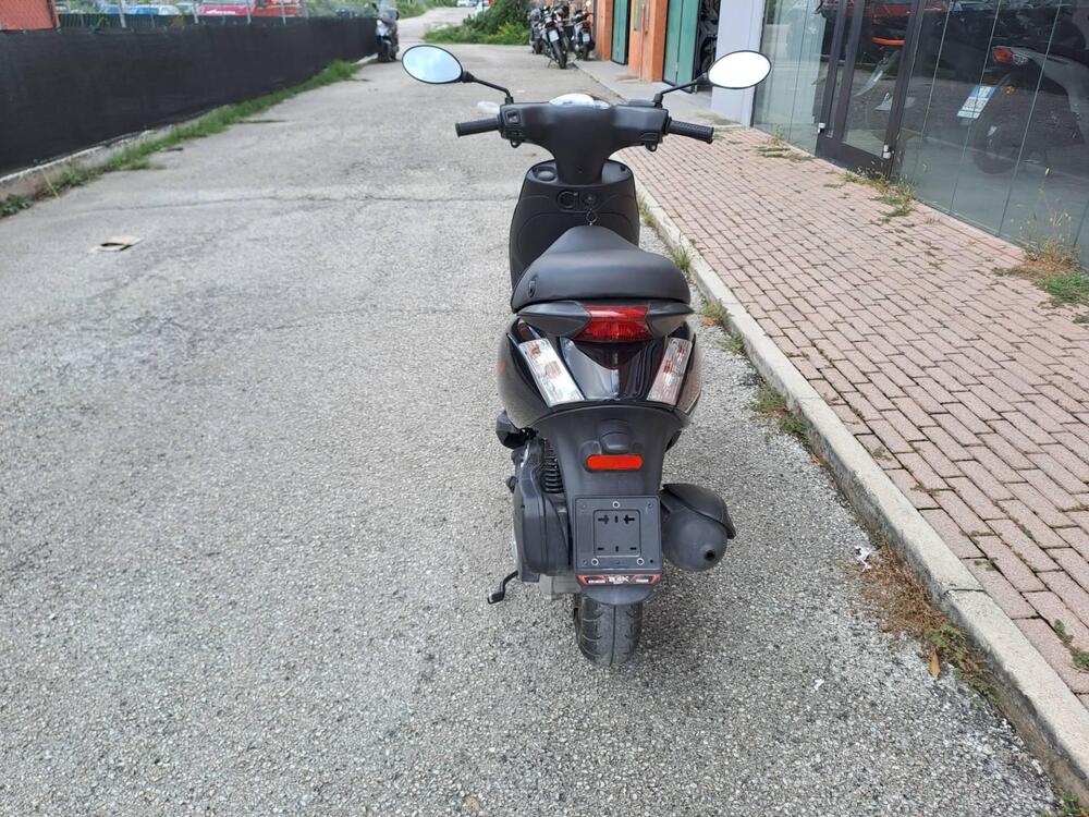 Piaggio Zip 50 4T (2021 - 25) (2)