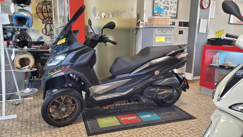 Piaggio MP3 530 Hpe Exclusive (2025) (3)