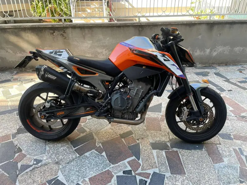 KTM 790 Duke L (2019 - 20)