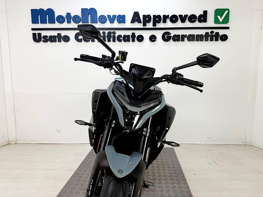 CFMOTO 675NK (2025) (2)