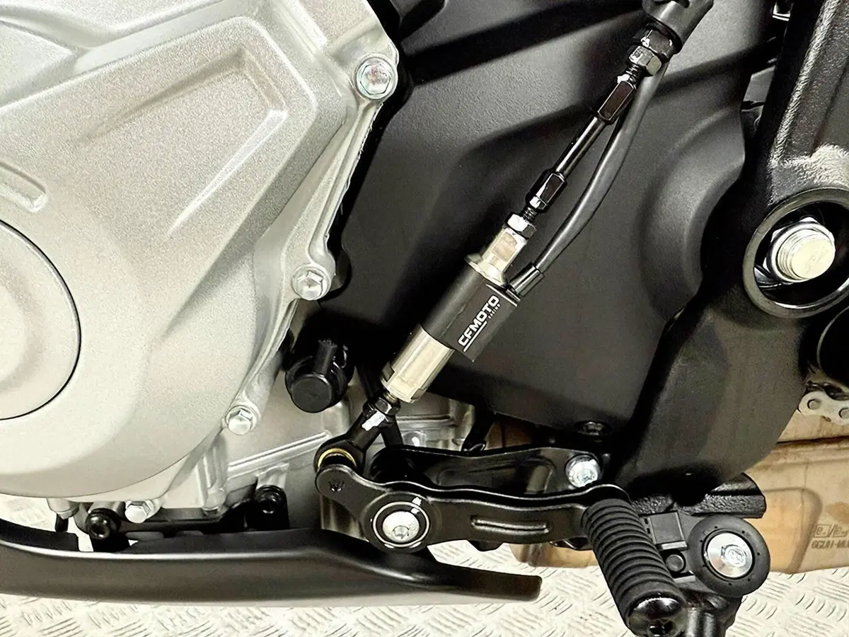 CFMOTO 675NK (2025 - 26) (16)
