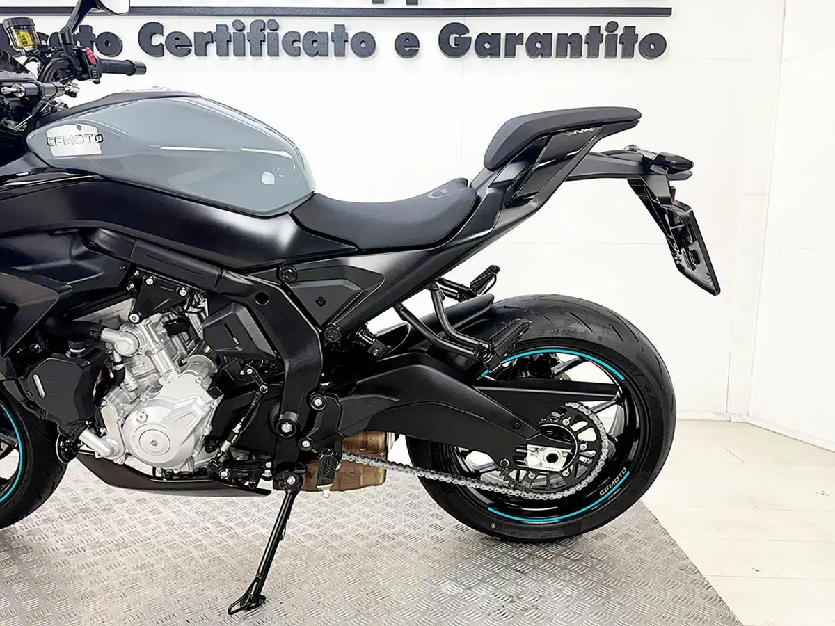 CFMOTO 675NK (2025 - 26) (17)