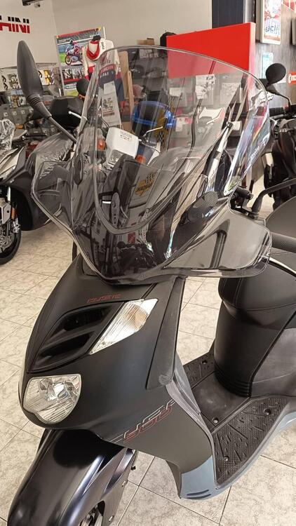 Aprilia Sportcity Cube 300 (2008 - 13) (2)