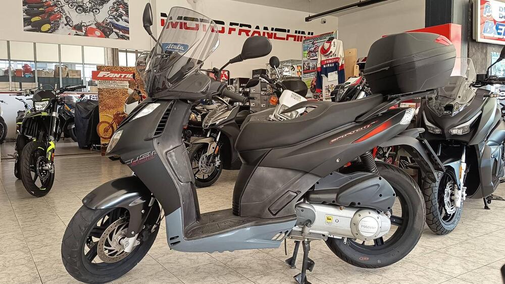 Aprilia Sportcity Cube 300 (2008 - 13)