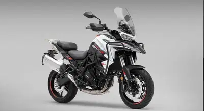 Benelli TRK 702 (2026) nuova