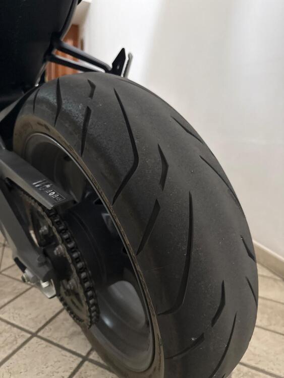 Triumph Street Triple 765 R A2 (2024 - 25) (4)