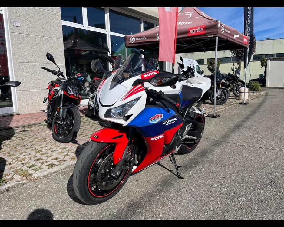Honda CBR 1000 RR Fireblade (2012 - 16)