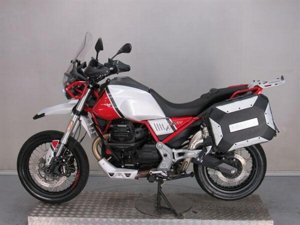 Moto Guzzi V85 TT Evocative Graphics (2019 - 20) (4)
