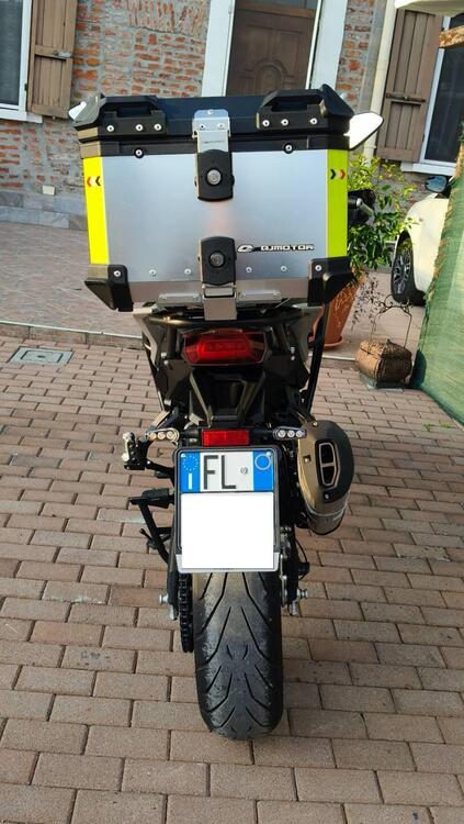 QJ Motor SRT 800 S (2024 - 25) (4)