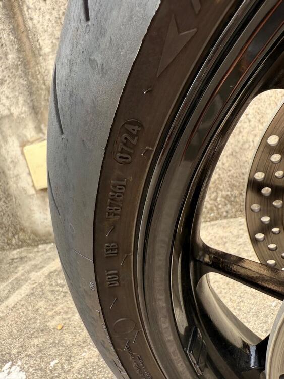 Honda CBR 1000 RR-R Fireblade SP (2020 - 21) (4)